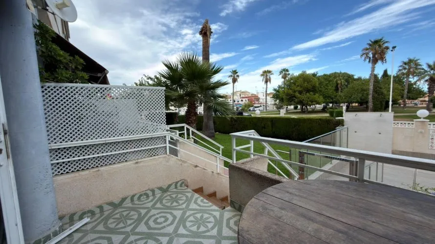 1 bedroom bungalow for sale, Torrevieja, Spain No. 32597 № 3