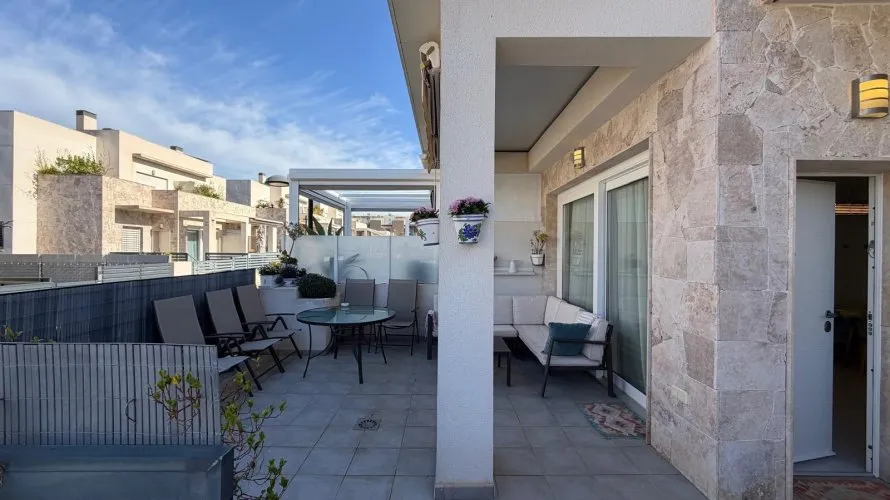 3 bedrooms house for sale, Torrevieja, Spain No. 32600 № 17