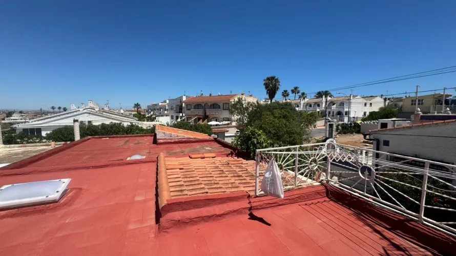 1 bedroom house for sale, Torrevieja, Spain No. 32541 № 1