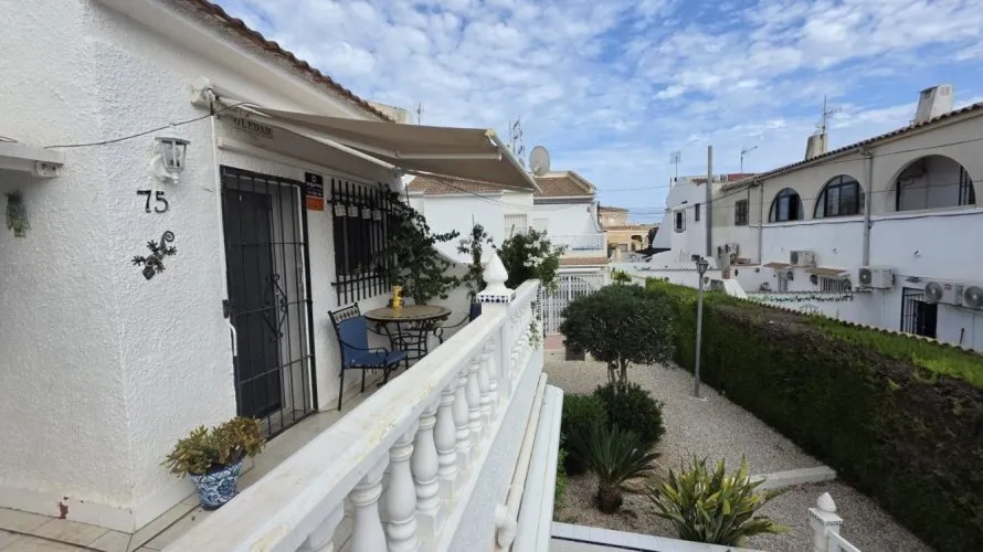 1 bedroom bungalow for sale, Torrevieja, Spain No. 32640 № 24