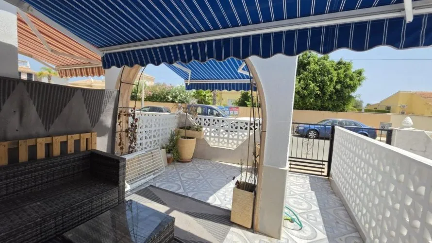 2 bedrooms house for sale, Torrevieja, Spain No. 32641 № 24