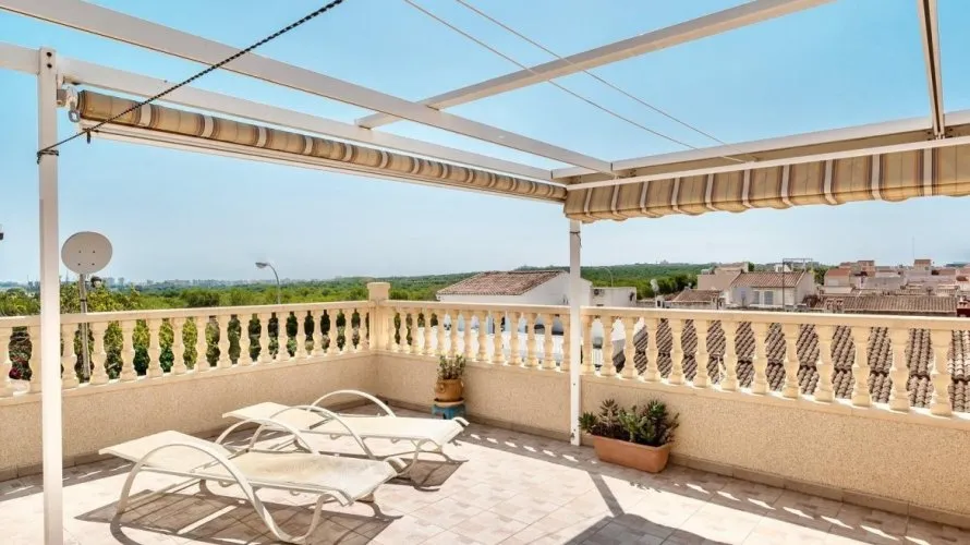 3 bedrooms house for sale, Torrevieja, Spain No. 32658 № 3