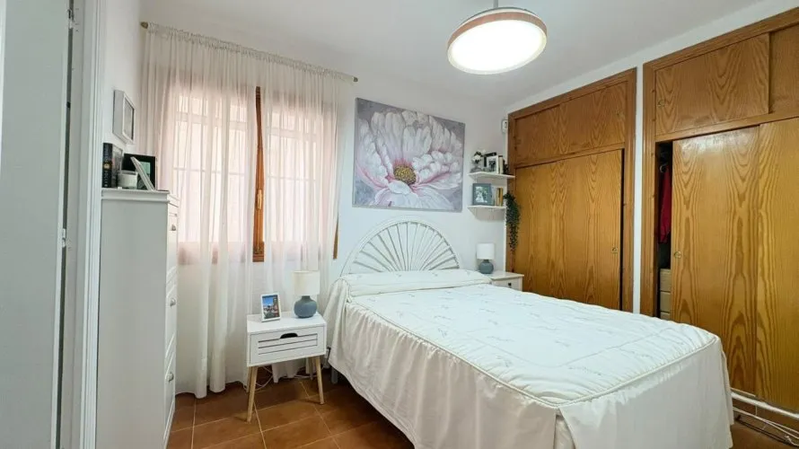 42m² bungalow for sale, Torrevieja, Spain No. 32676 № 3