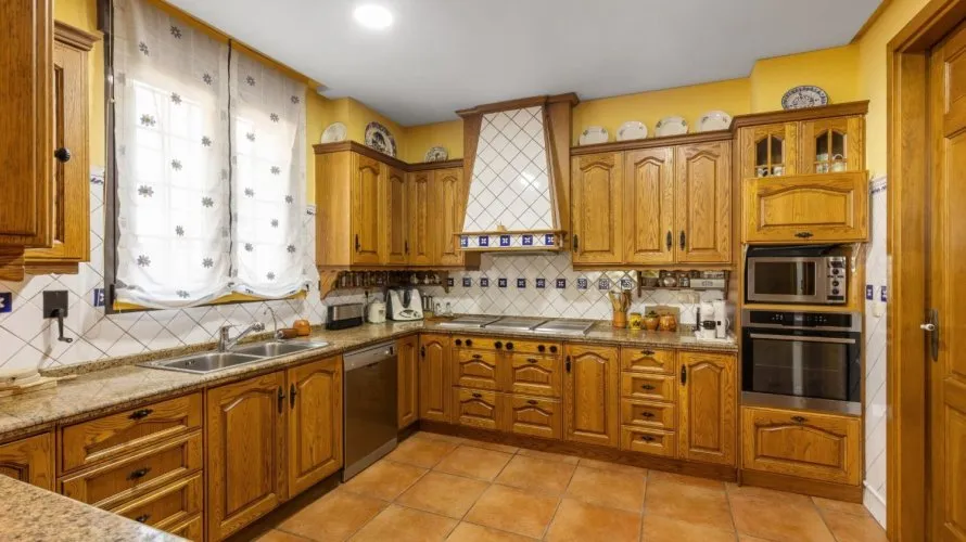 720m² villa for sale, La Veleta, Spain No. 32660 № 17