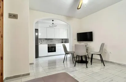 2 bedrooms bungalow for sale, Torrevieja, Spain No. 32673