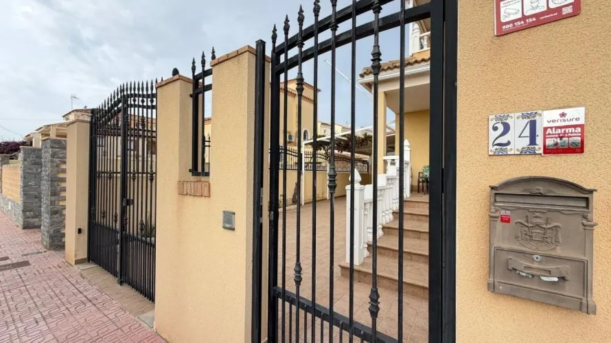 4 bedrooms villa for sale, Alicante, Spain No. 32643 № 27