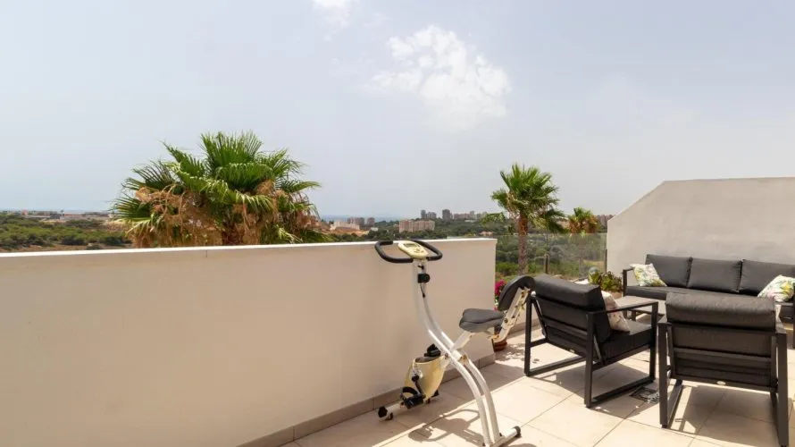 170m² house for sale, Cabo Roig, Spain No. 32665