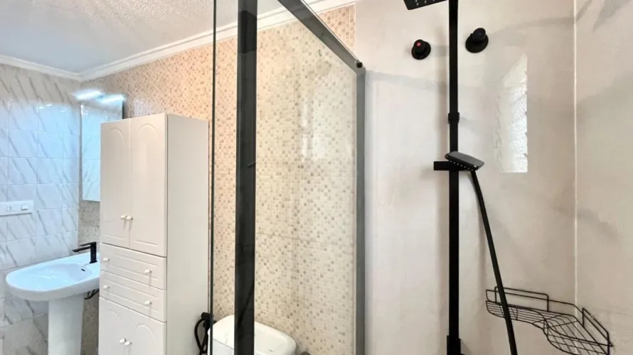 2 bedrooms bungalow for sale, Torrevieja, Spain No. 32673 № 8