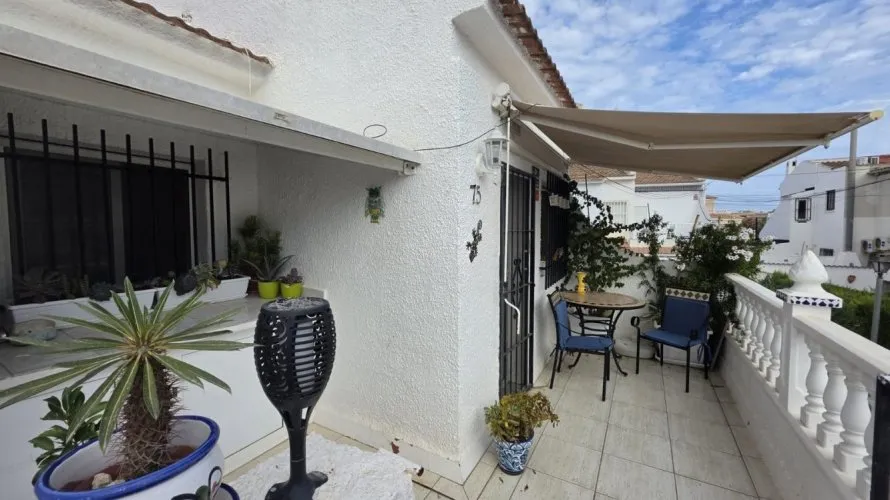 1 bedroom bungalow for sale, Torrevieja, Spain No. 32640 № 26