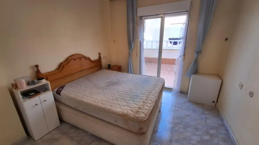 3 bedrooms house for sale, Torrevieja, Spain No. 32649 № 5
