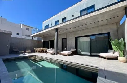 3 bedrooms villa for sale, Algemesi, Spain No. 32647