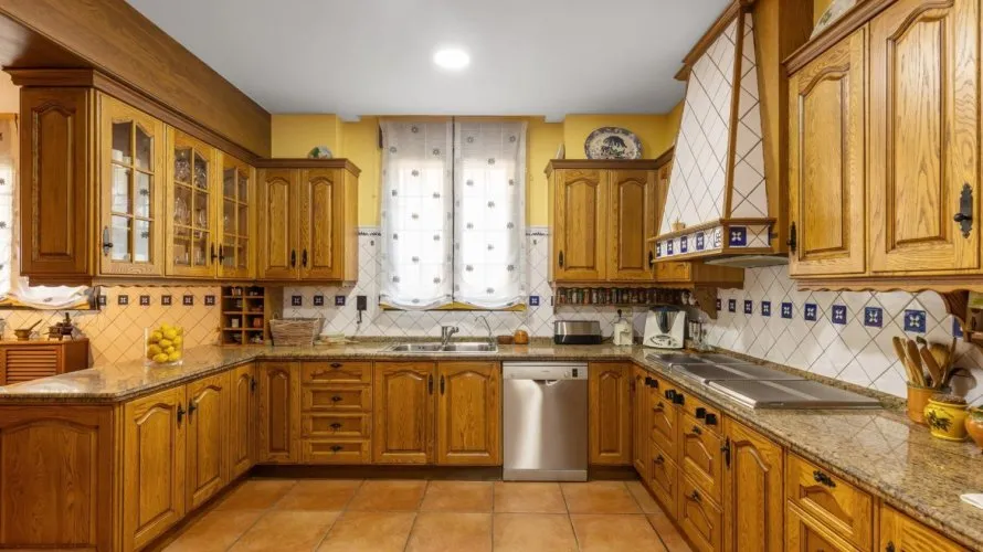 720m² villa for sale, La Veleta, Spain No. 32660 № 16