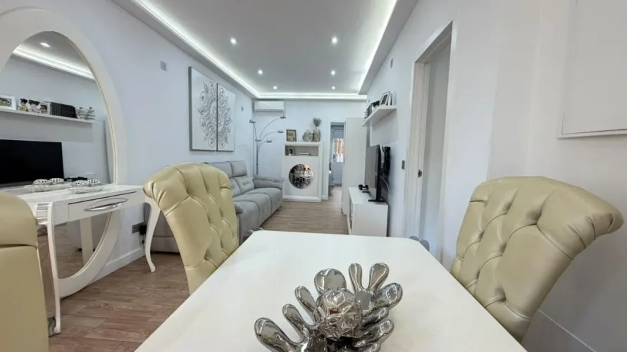 2 bedrooms house for sale, Nueva Torrevieja, Spain No. 32639 № 7