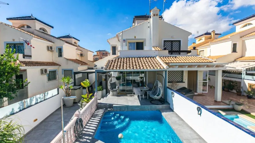 94m² house for sale, Mil Palmeras, Spain No. 32648 № 28